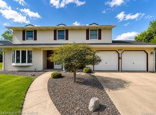 447 Harvest Ln, Frankenmuth, MI 48734