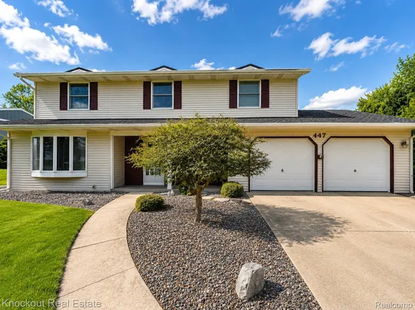 447 Harvest Ln, Frankenmuth, MI 48734