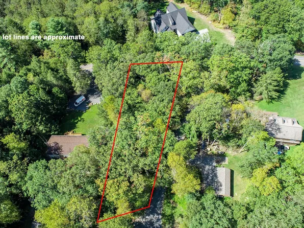 Whispering Pines Ln, Oakland, MD 21550