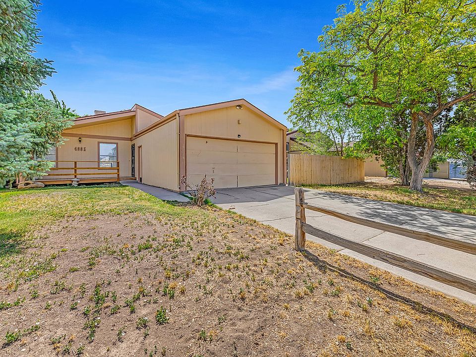 1st image of 466 1/2 Carson Lake Dr