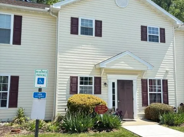 124 Christine Dr, Reading, PA 19606