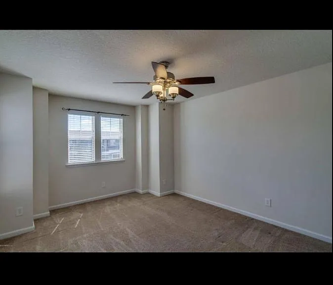 Sunset Bluff Dr — Photo 4