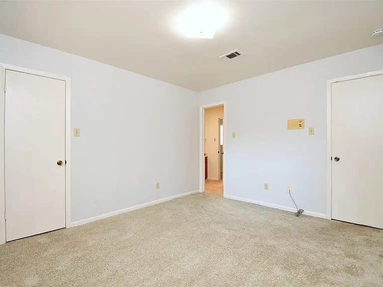7718 Moondance Ln — Photo 21
