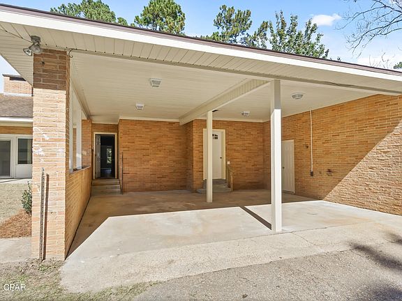 4th image of 3206 Sylvanhurst Dr