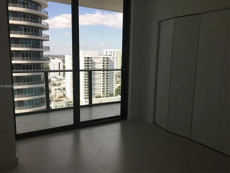 1300 S Miami Ave #1910 — Photo 8