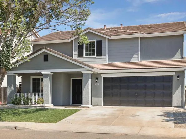 1111 S Bullfinch Dr, Patterson, CA 95363