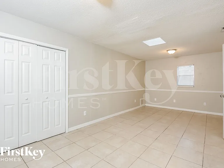 3105 Barna Ave — Photo 12