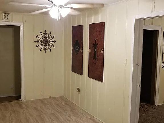 5th image of 20742 Meadowbrook Dr #21