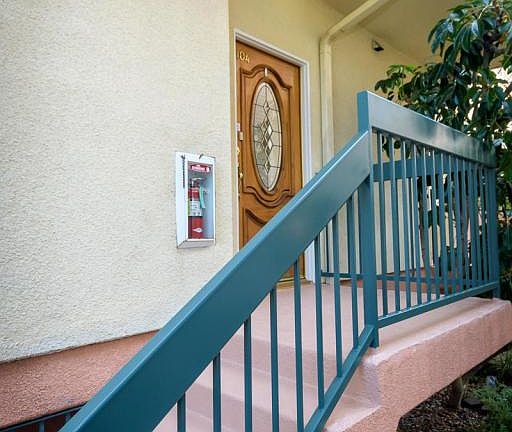 5th image of 2716 Honolulu Ave APT 104