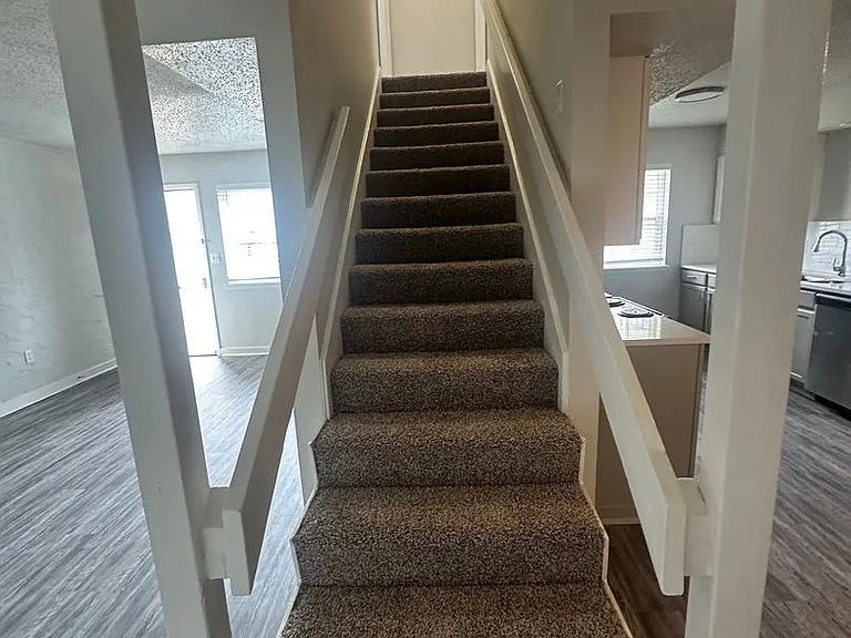 Regency Point Luxury Apartments — Photo 84