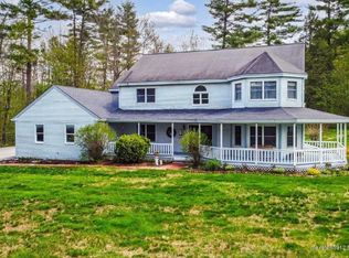 58 Pond Rd, Manchester, ME 04351
