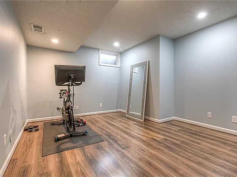 6226 W 156th Ter — Photo 22