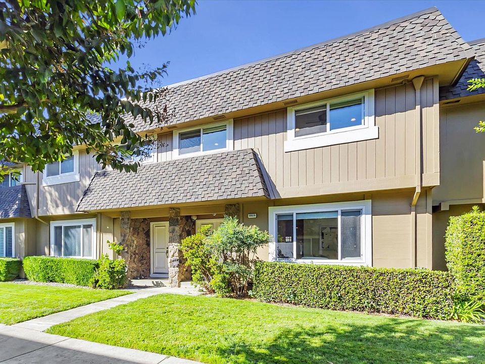 1st image of 10028 Dove Oak Ct
