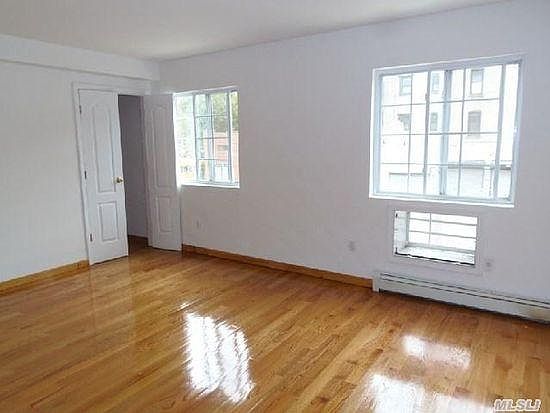 2nd image of 1324 Findlay Ave #1A