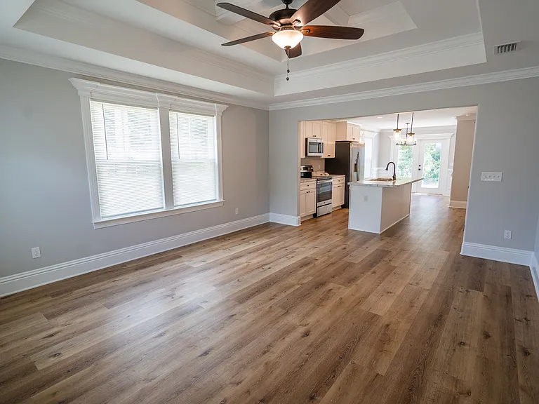 1607 Dr Martin Luther King Jr Memorial Rd — Photo 3