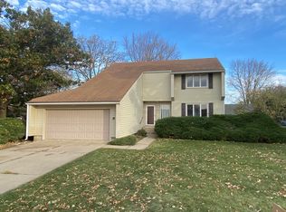 1015 Forty Oaks Dr, Story City, IA 50248