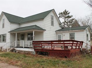 706 2nd St, Shell Lake, WI 54871