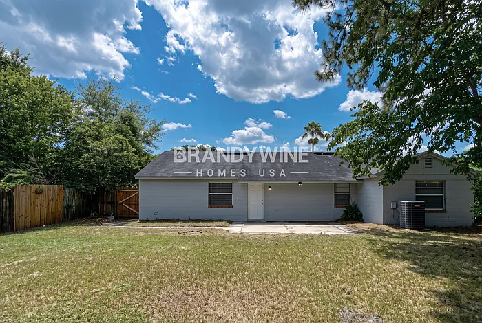 2549 Jessica Ln — Photo 25