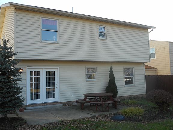 3rd image of 34719 Lake Shore Blvd