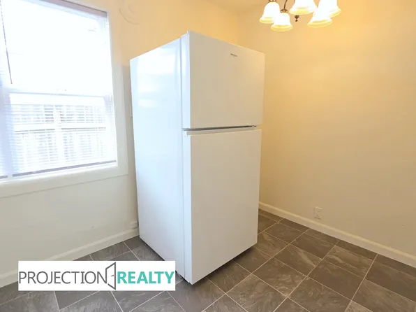 52495 SE 3rd St, Scappoose, OR 97056