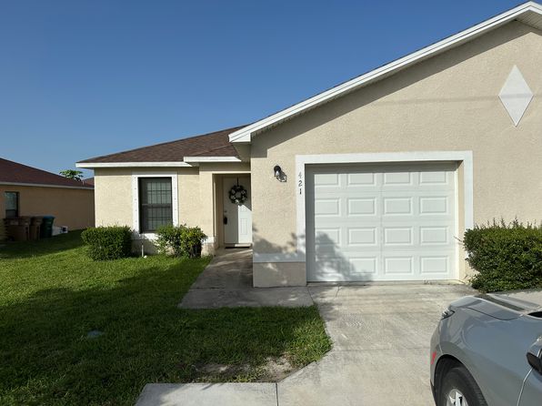 421 Nicholas Pkwy W