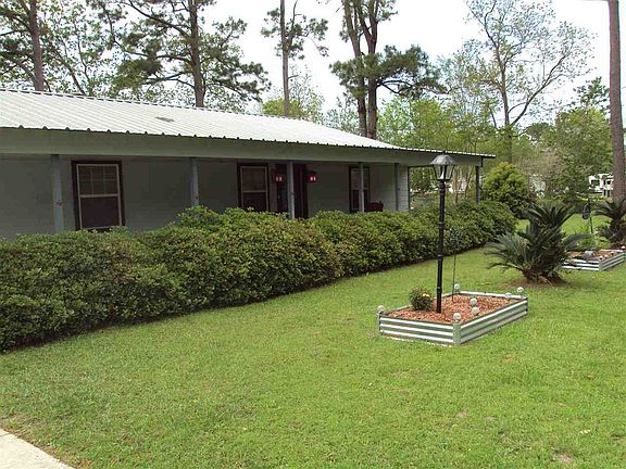 4th image of 3273 Martha Dr