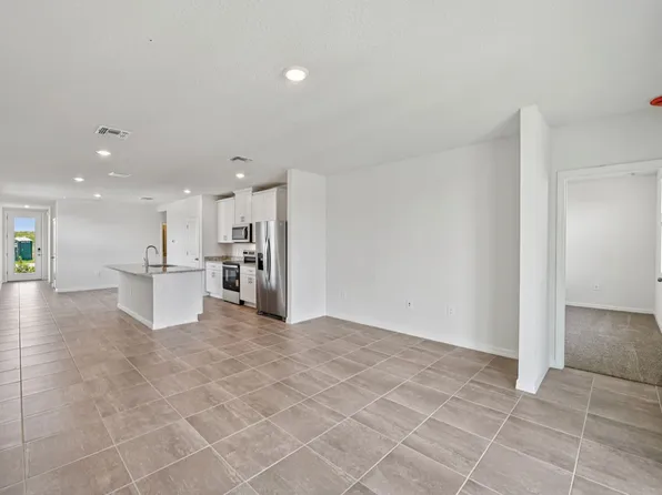 748 Trailhead Point Dr, Haines City, FL 33844