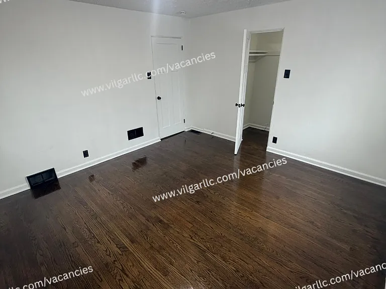 600 W 46th Ave — Photo 34