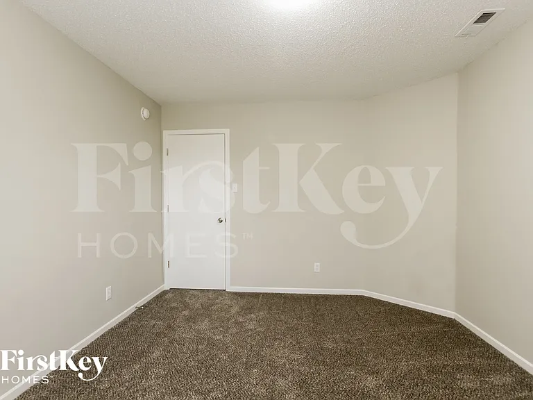 6628 Westland Dr — Photo 12