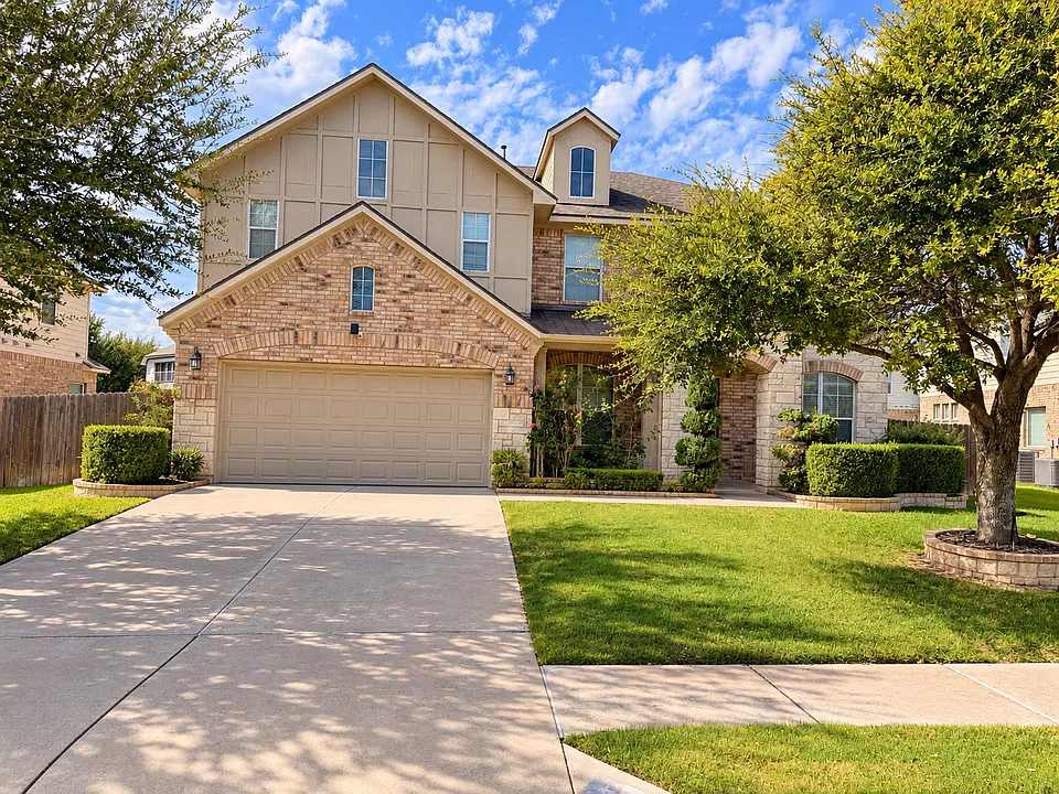 2808 Linville Ridge Ln
