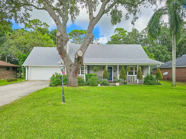 33 Lazy Eight Dr, Port Orange, FL 32128