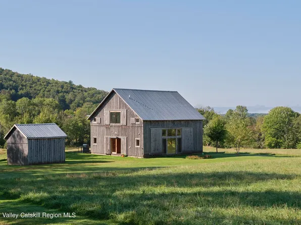 450 Beechwoods Road, Callicoon, NY 12723