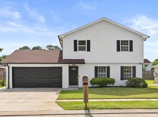 2460 Paige Janette Dr, Harvey, LA 70058