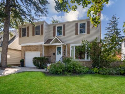 1015 Arthur St, Park Ridge, IL, 60068