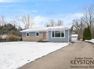 2347 Dunnigan Ave NE, Grand Rapids, MI