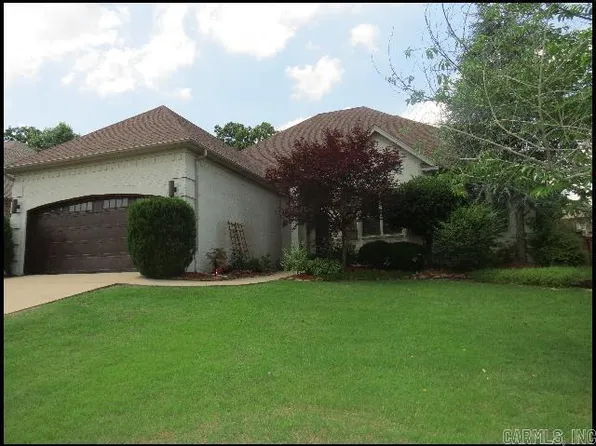 21 Commentry Dr, Little Rock, AR 72223