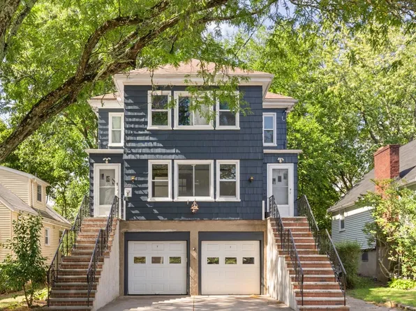 2501 Centre St, West Roxbury, MA 02132