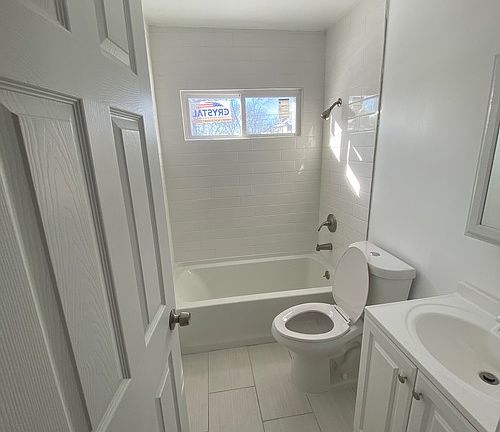 2nd image of 3240 N Julia St APT 1