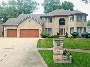 596 Groen Ct, Schaumburg, IL 60193