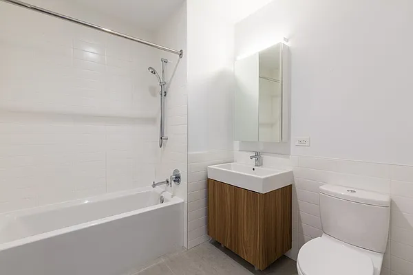 Rented by Stonehenge NYC LLC | media 5