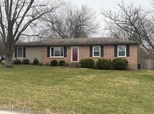 3701 Wiano Dr, Crestwood, KY 40014