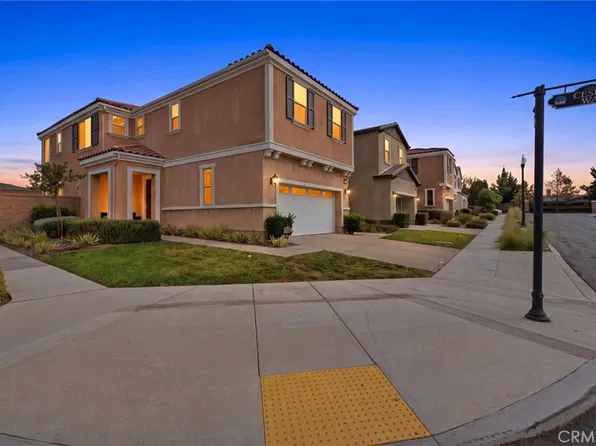 16058 Pesaro Ln, Fontana, CA 92336