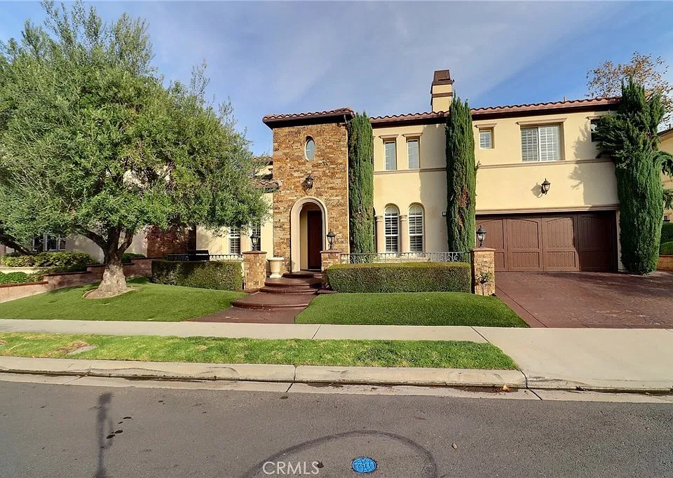 22866 Briarcliff