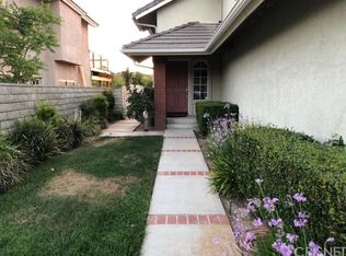 22734 Pear Ct, Santa Clarita, CA 91390
