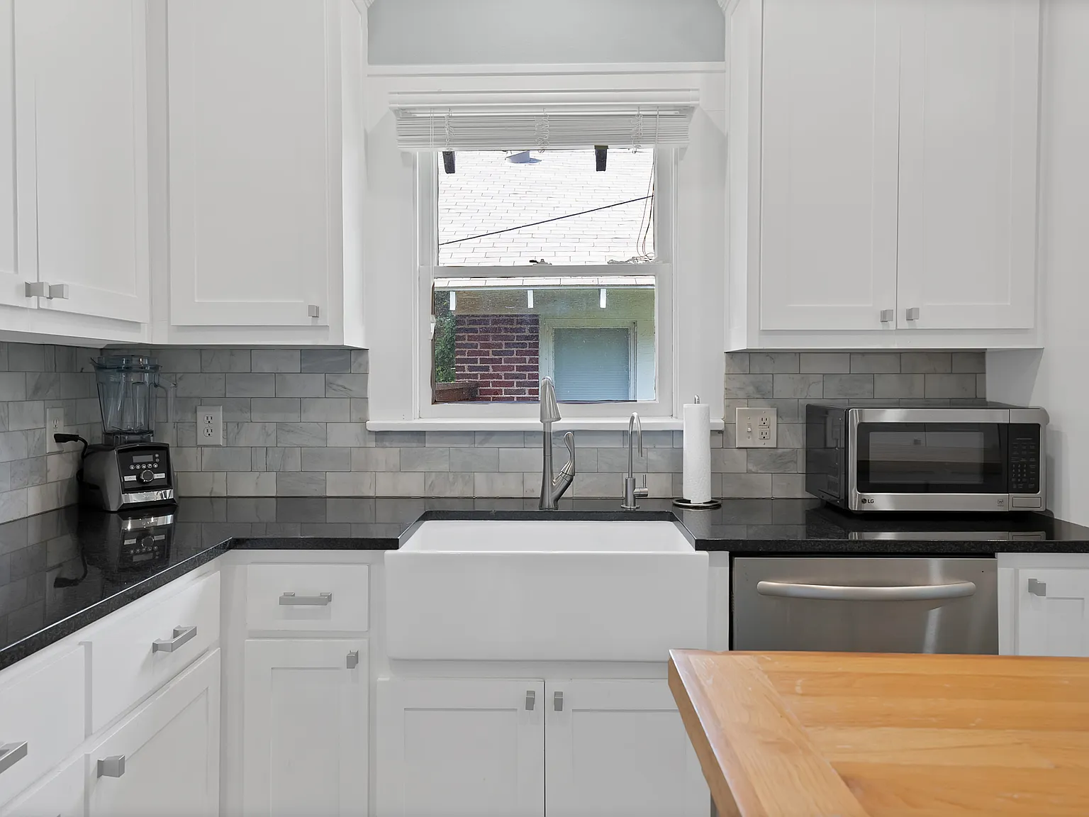 3 bed, 1536 sqft, $2,875 — Photo 2