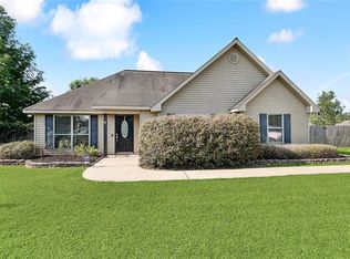 28512 Twilight Dr, Ponchatoula, LA 70454