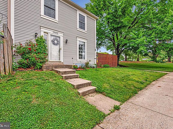2nd image of 19602 La Belle Ct