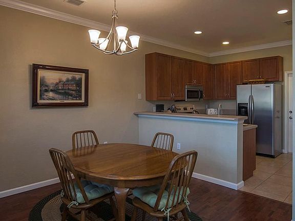3rd image of 2520 Stockbridge Sq SW