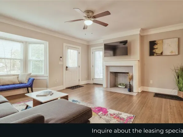 1074 Jefferson Ave, East Pt, GA 30344