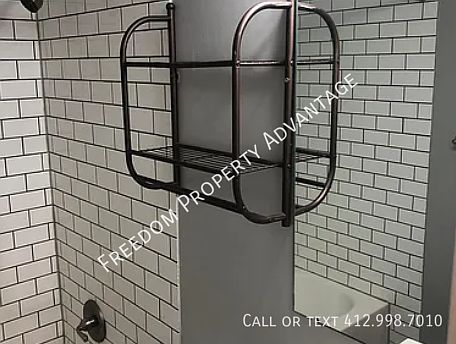 4th image of 1704 Larkins Way